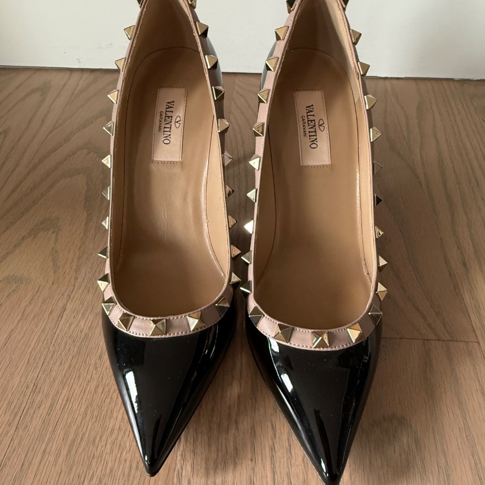 Valentino Black Patent Leather Rockstud Pointed Toe Pumps - Picture 3 of 5